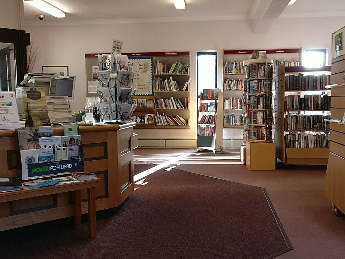 workingwithjoe's tweet image. Today I&apos;m working out of #langportlibrary on a #coventry #socialaction funding bid for @grapevinecov Its also market day - hurrah! #freelancing #somersetlevels