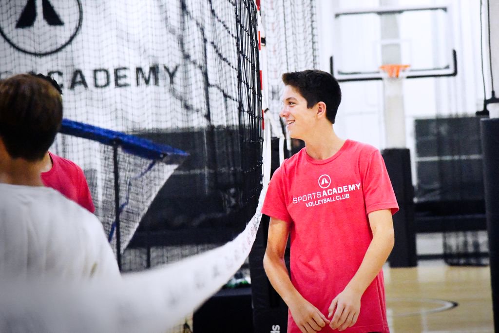Sahqvb's tweet photo. 16-Legends player Owen Birg is all smiles when he’s playing volleyball. #bestsportever https://t.co/wAVCxKbwFa