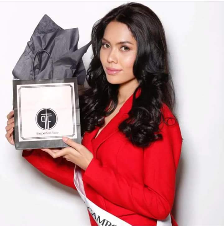 seav_sour's tweet photo. #MissUniverse #Cambodia https://t.co/bRrbA0PZkt