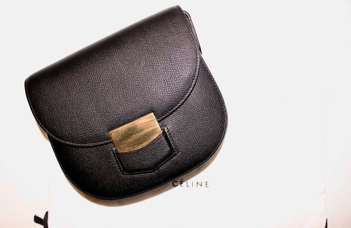 DesignerPopUp's tweet image. BLACK FRIDAY!
Up to 30% online all weekend from great brands such as; Gucci, Anya Hindmarch, Belstaff &amp;amp; Celine. 

SHOP HERE: stores.ebay.co.uk/Designer-Pop-U… 

#BlackFriday #BlackFridayDeals #BlackFriday2017