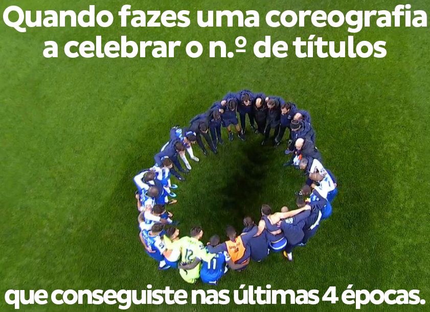 suliwhat's tweet photo. Seus mal educados xD @SLBenfica comecem a jogar a bola !! https://t.co/OfRuP0BIZx