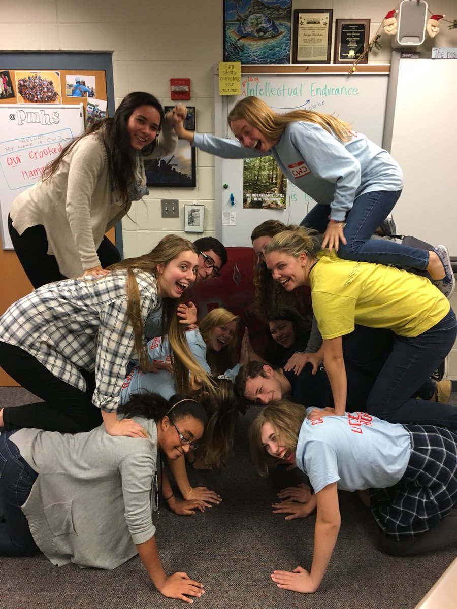 PMHSLitandLearn's tweet photo. One year ago today was the day we played baseball in lunch for the first time and did funny high-five pictures. #pmhsffc https://t.co/X6ftjk9YTL