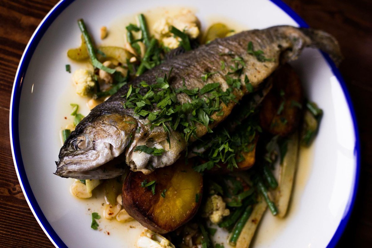 WhiteSwan206's tweet photo. Tonight's special: Whole Trout - japanese white yam, almond brown butter, chinese long bean, braised celery, pickled romanesco for just $21! #tonightsspecial #southlakeunion #seattleseafood #slueats #seafood https://t.co/1p1y6sUnE1