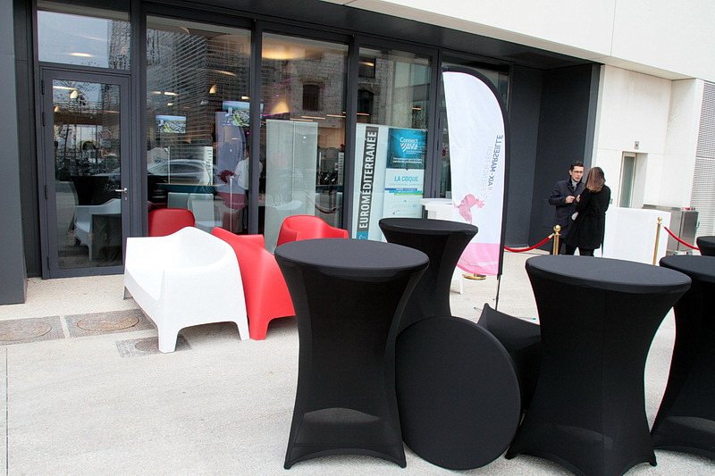 Destimed's tweet photo. #OpenLaCoque : Avec "@LaCoque_Numeriq " @AMFrenchTech à sa vitrine sur #Marseille #AMFT  https://t.co/FimIvNE2SZ https://t.co/d6WPJIypcM