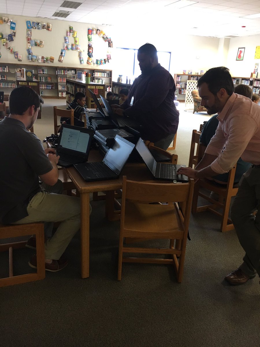 JannaTolleson's tweet photo. ๐๐ผEarly Christmas ๐๐ผ
๐thank you ๐
@UCPS_MonroeNC @AGHoulihan @WingateES_NC ๐๐ love our new technology! #efficient #effective #grateful ๐#teachergifts ๐๐ป #BetheBest๐๐ผ#ourtechteamrocks ๐๐ผ https://t.co/zVj2yL6TbA