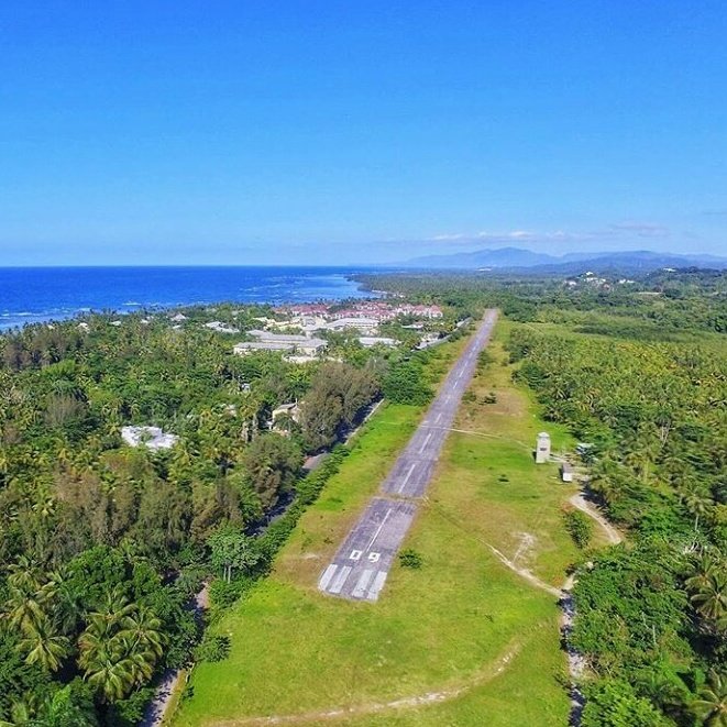 PaisajesRD1's tweet photo. Antiguo Aeropuerto el Portillo. #Paisajesrd #FelizViernes #Samana #RepublicaDominicana #Dron #Drones #Dronesrd https://t.co/kJbBnBENaY