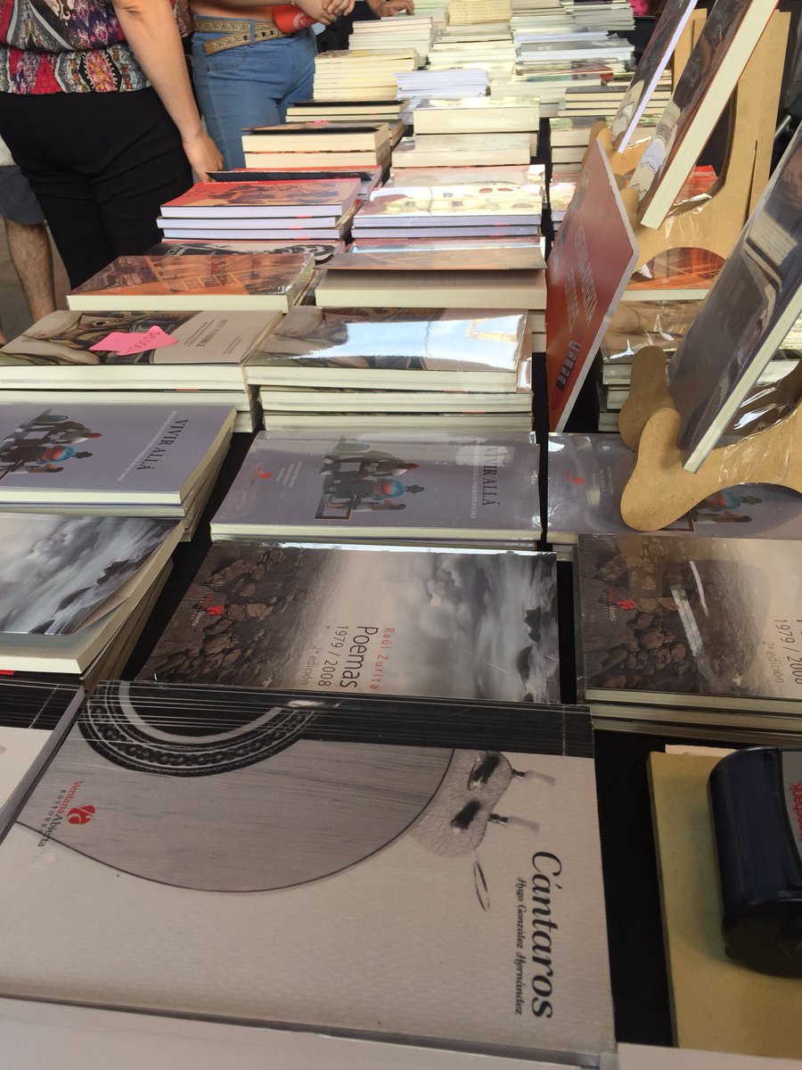 editorialva's tweet photo. Segundo día de la @furialibro en @centroGAM @Furiaeditores https://t.co/NPFmoa5gVm