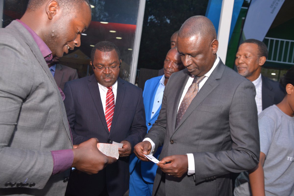 TemacoBuilders's tweet photo. If we don't jump, we will never fly! Let us fight together to promote #ibyiwacu #twigire the #MadeInRwanda.
It was a great honor to present our #innovative products to Hon. Minister @vimunyeshyaka of @RwandaTrade  and The Chairman of @PSF_Rwanda in the @MadeInRwandaExpo17. https://t.co/bA8KgOFJGI