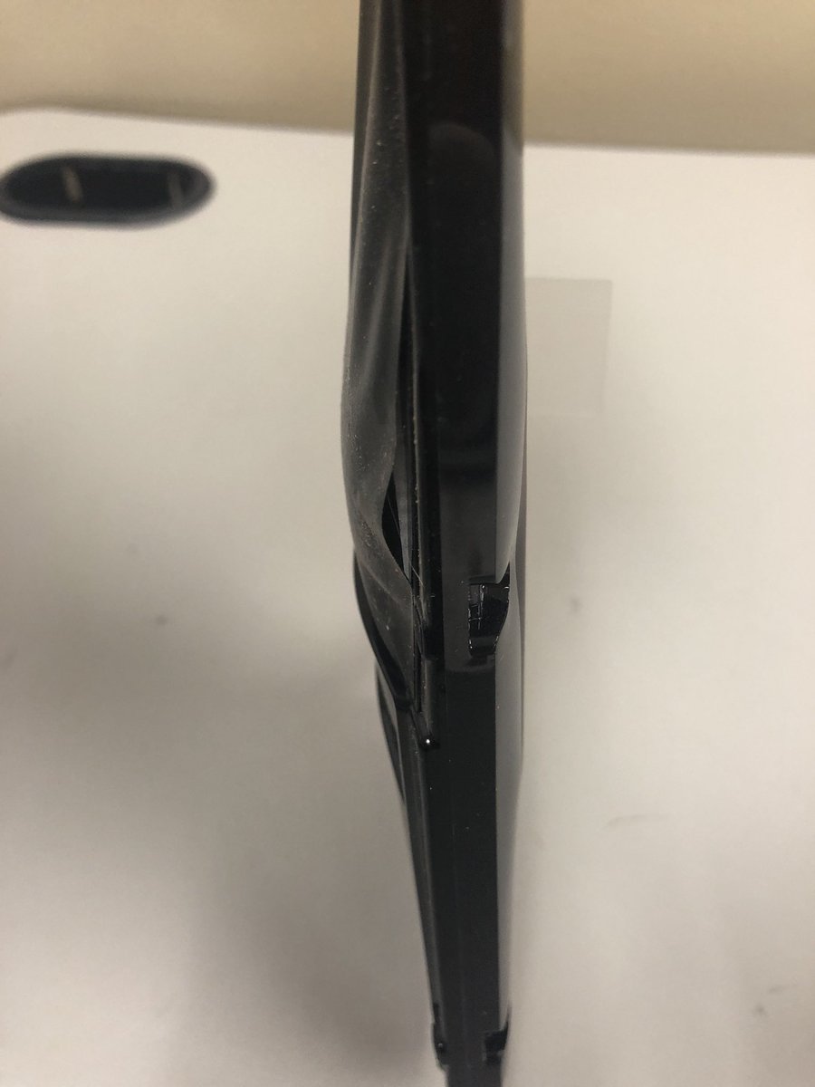 TechTeacher1381's tweet photo. Replaced the swollen battery from my 2011 #MacBookPro. 
#batteryprobs https://t.co/BGwOgA9rcG