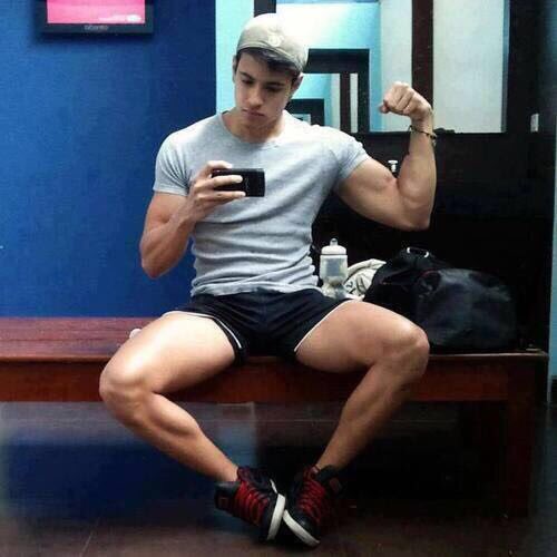 HotGayGuys4's tweet photo. Hot hot hot!! https://t.co/B5SiSdB4tR