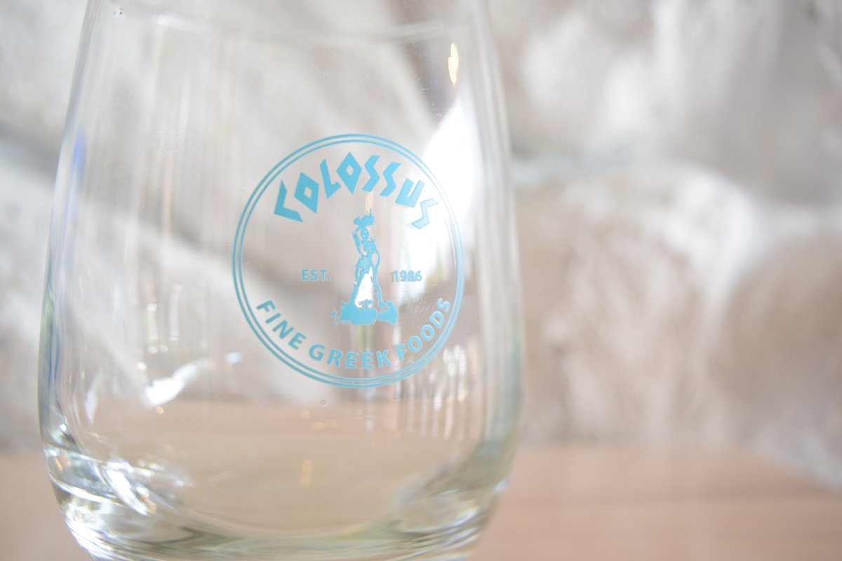 Colossus_Greek's tweet photo. Will you be having wine with your meal? Red or white? #Colossus #GreekTaverna #GreekFood #Greek #Oakville #PortCredit #Mississauga #Wine #WhiteWine #RedWine #PourMeAGlass #Dinner #NightOut #Drinks #Friends #DateNight https://t.co/ypxfTKFdDo
