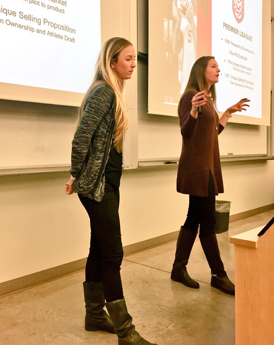 kywasser's tweet photo. #Kin2298 was treated to the brilliant women behind @onevolleyorg and their vision in creating Canada’s first professional volleyball league! @WesternU #sportmanagement #CommunityEngagedLearning #volleyball https://t.co/zcpPeQAU0G
