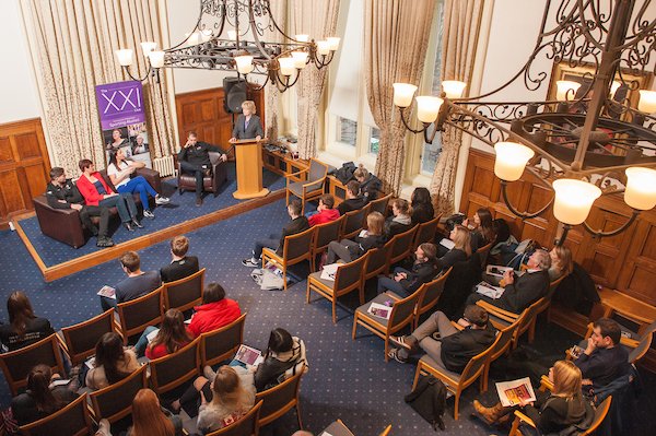 UoMSport's tweet photo. Thank you to our inspiring @XXIManchester @alumniUoM panellists for sharing stories &amp; insights this morning with @OfficialUoM staff, students &amp; fellow alumni. Thank you to our host @FBMH_UoM Caroline, interviewer @martin_cropper &amp; @ChristiesBistro for breakfast #studyandsport https://t.co/XUEyv6oNVN
