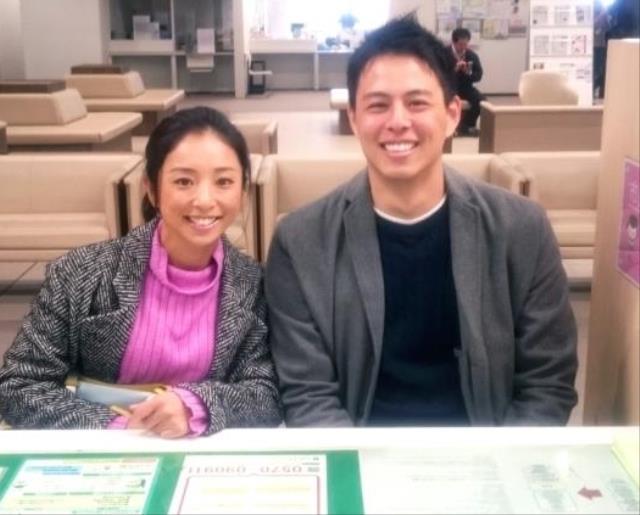 片岡安祐美さん 元プロ野球選手小林公太さんと結婚 萩本欽一さんが婚姻届の保証人に ついラン