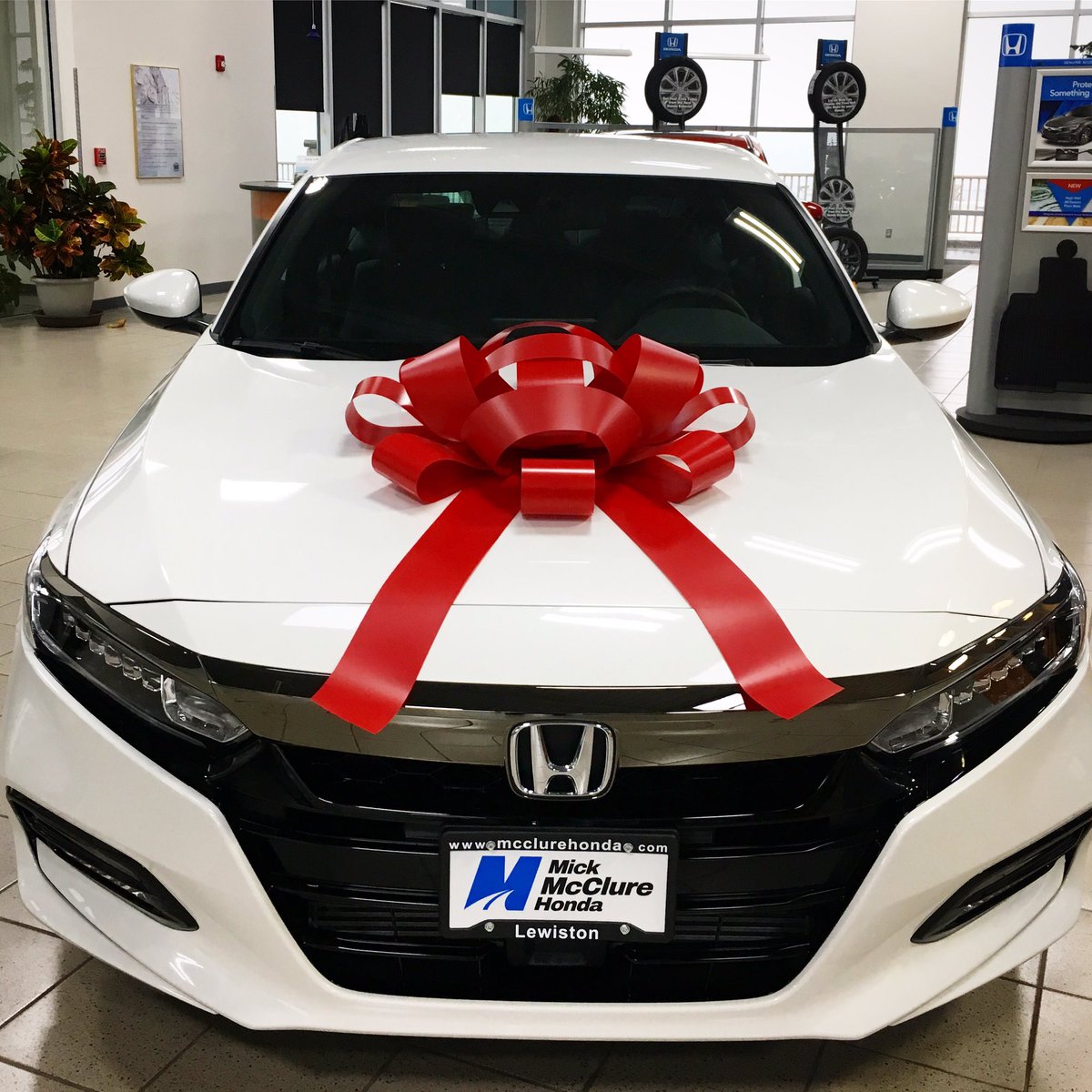 No payments for 90 days on all every new Honda! Come see us for details
#HondaDealer #Honda #HondaLove #cardeals #LewistonIdaho #LCvalley