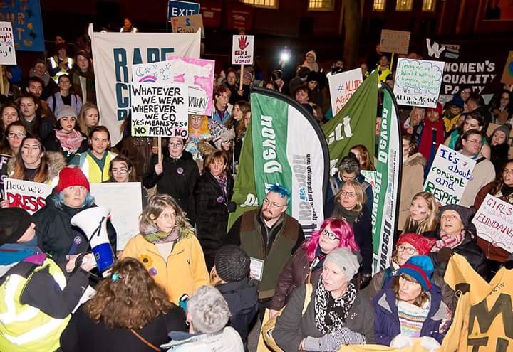 FawcettDevon's tweet photo. More pics from @DevonRapeCrisis over at @ExeterRTN Instagram 😁
#ExeterRTN #16DaysofActivism #16daysofaction #16days #Exeter https://t.co/LUPq3pZoiE https://t.co/fKSvSATMM3