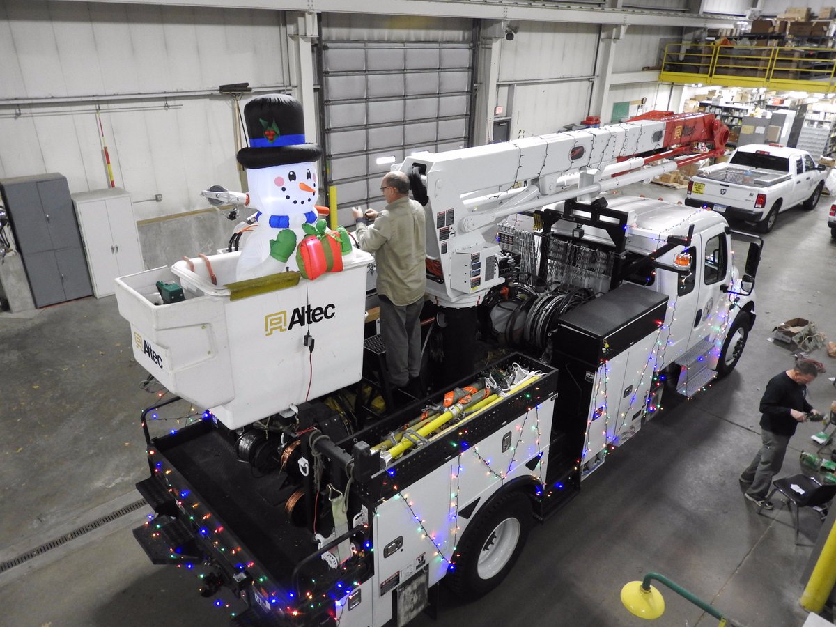 ghblp's tweet photo. It's a swell time, it's Jingle Bell Time! We are having fun decorating our Bucket Truck for the @GHAChamber Jingle Bell Parade. We would like to say thank you to our Senior Electrical Line Worker Kip, for driving in the parade tomorrow, Saturday, December 2 at 6 pm. #Parade https://t.co/aP9FiNb47R