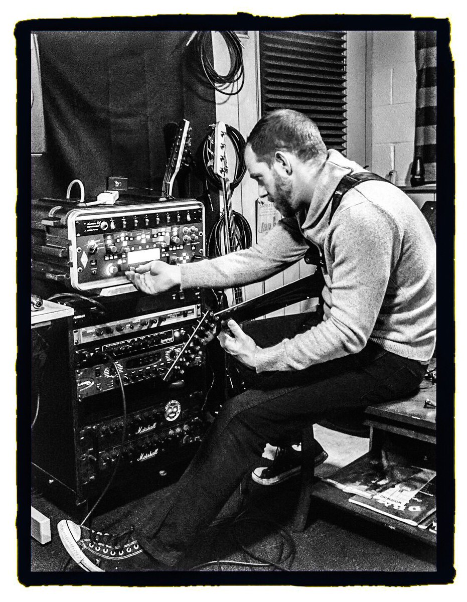 iogband's tweet photo. #Illusionsofgrandeur #IllusionsOG #toilrecords #newmusic #kemperamps #espguitars #iog #valleyroadrecording https://t.co/rtj2PmjIgP