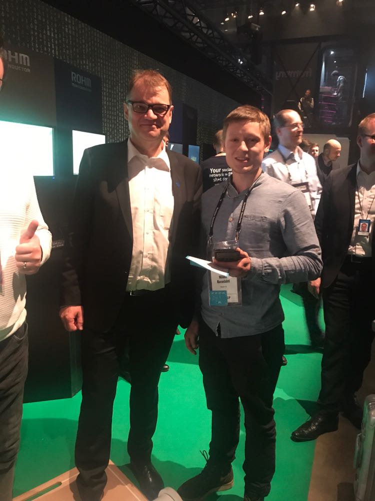 WeelaTrainer's tweet photo. #slush17 takana. Kiitos mukavista juttutuokioista @juhasipila ja muut #weelatrainer #weela https://t.co/kqDBam8BPW