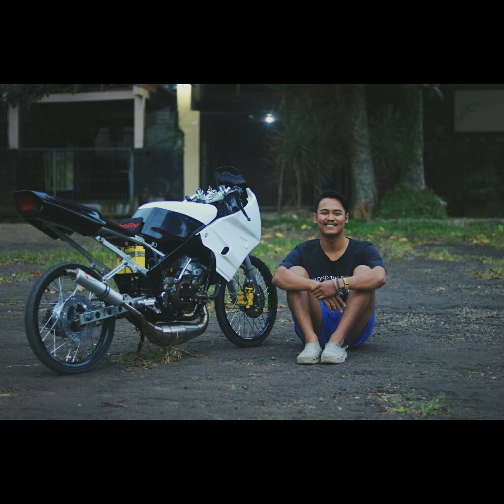 Sykoprasetyo's tweet photo. #FotoProfilBaru https://t.co/gbQy6rGziA