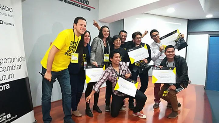 OpinnoPeru's tweet image. El ganador del evento fue el proyecto “Crowdbiking”, que busca crear una aplicación que muestre rutas seguras para usuarios de bicicletas y propone el alquiler en red de este vehículo.
#lsmlima #LeanStartup @larepublica_pe
larepublica.pe/empresa/115251…
