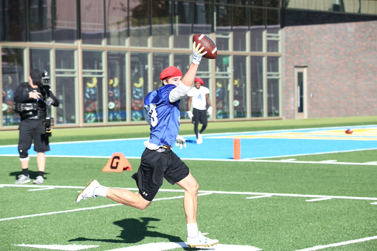 UCLAFootball's tweet photo. Starting the day off with a competitive 7-on-7 tournament. 

#GoBruins | #4sUp https://t.co/hf0RsZfBtb