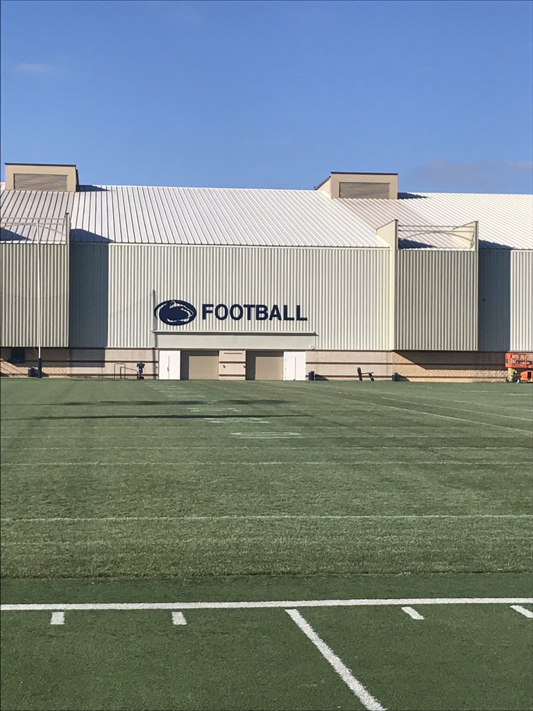 CoachMcGonagle's tweet photo. Final WalkThrough before @NCAADII Playoffs tomorrow #HoundNation #ALL17 #Elite8 🔵⚪️ ... Thank you @PennStateFball !! https://t.co/Ph7kKOX43u