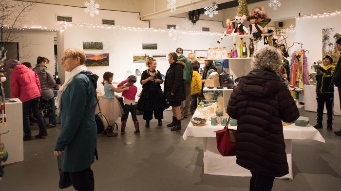 CV Art Gallery tweet media