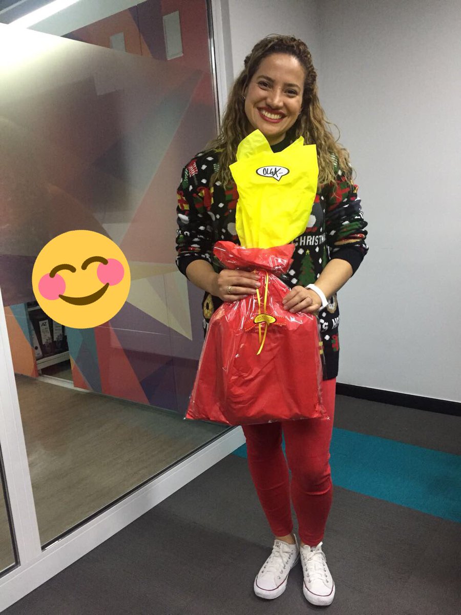 NenaOlgui's tweet photo. Algo hice bien. Gracias #IMSCol por darme tanto cariño. Me encanto el regalo. https://t.co/OirK4tRUb6