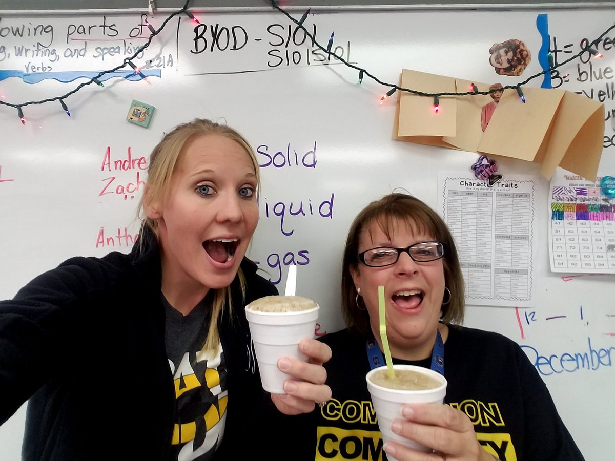 mrsmooreCISD's tweet image. Experiencing the 3 states of matter with root beer floats! 
#solidliquidgas #happyfriday
@OfficialCISD @CISDMartin @msproctor2nd