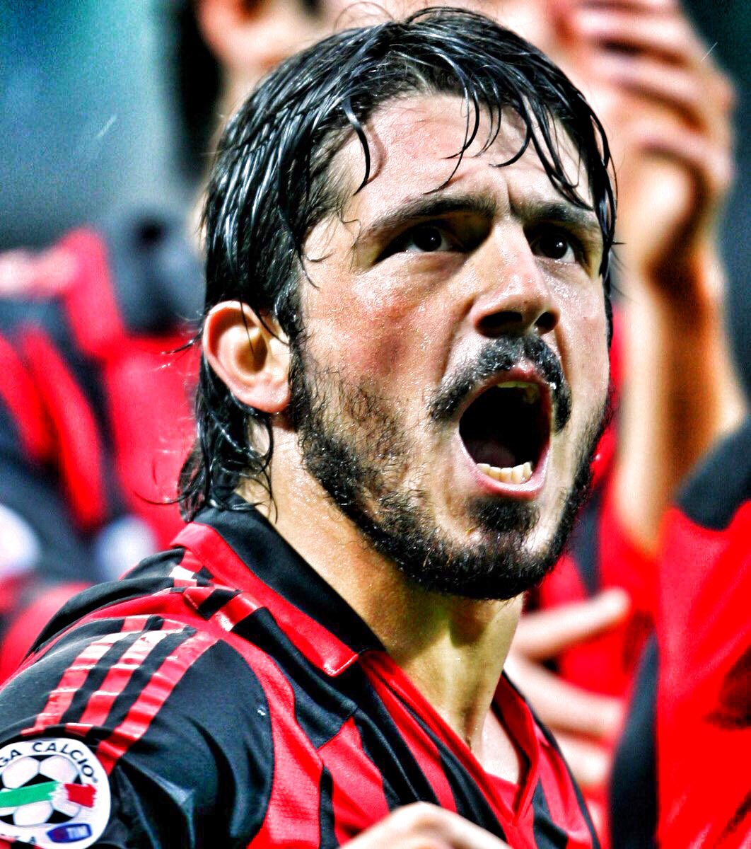 PlayersSayings's tweet photo. "When I lost a match I broke down in frustration. Today players lose, take a selfie and put it on the Internet. They make me sick."
- AC Milan's new head coach Gennaro Gattuso. 🔴⚫️ https://t.co/RRLoDk9yD3