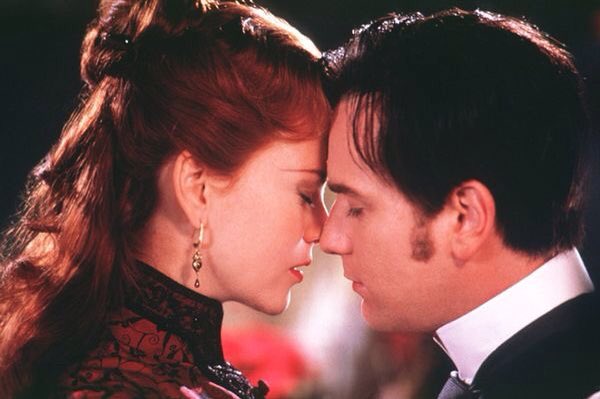 PuntaBrujaFilms's tweet photo. 📽 Mouling Rouge (Baz Luhrmann, 2001) ❤️💃🏻💎📝 https://t.co/FDYh921Um4