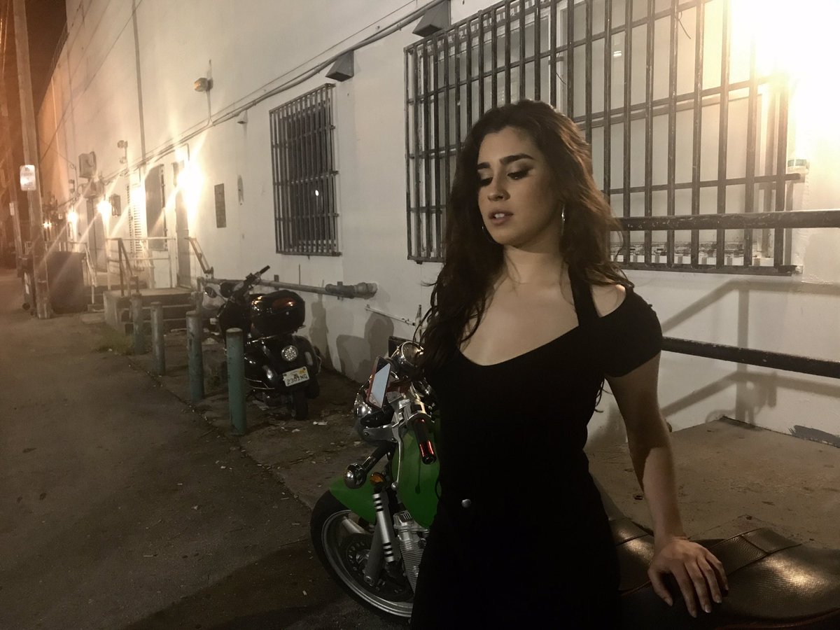 LaurenJauregui's tweet photo. And the only thing I feel is you https://t.co/gHL6ZsSRgl