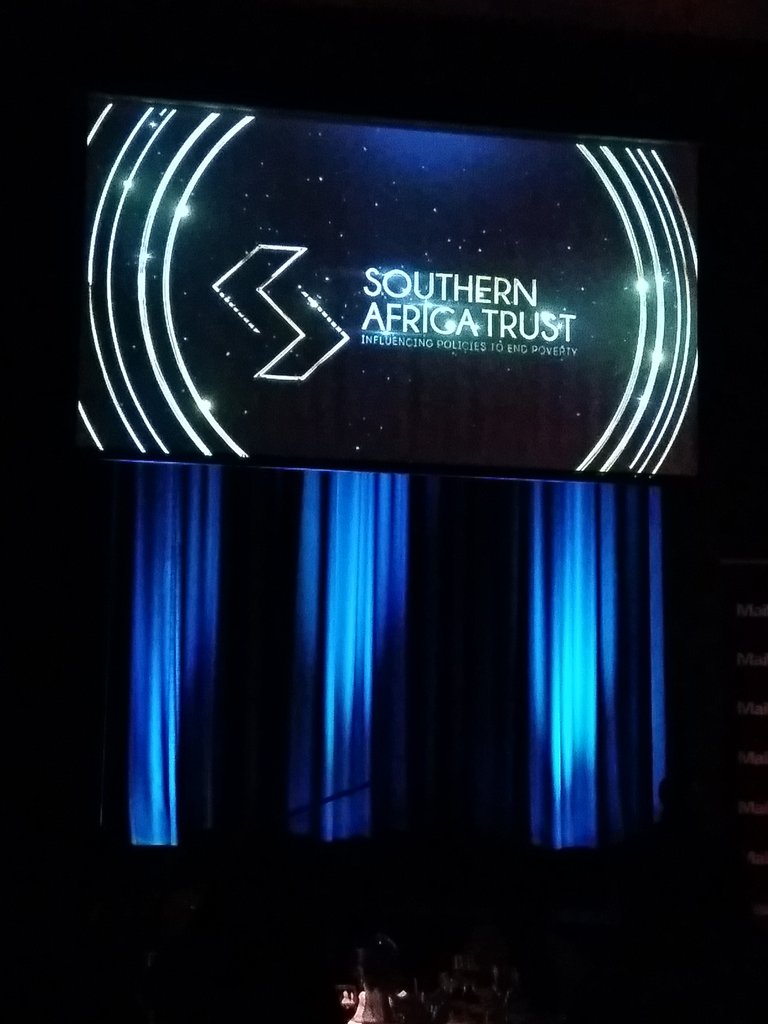 DrReallifeartsy's tweet photo. @SthrnAfrcaTrust Excellent #DOC2017 Award Ceremony! #changemakers https://t.co/QLdvWc2fp6