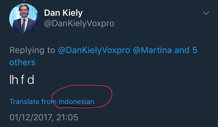 FerranSLl's tweet photo. @DanKielyVoxpro @Martina @richardbranson @knowlzee10s @GrigorDimitrov @BahaMarResorts @NeckerCup I didn’t know you could speak Indonesian. https://t.co/AnEw9aUp39