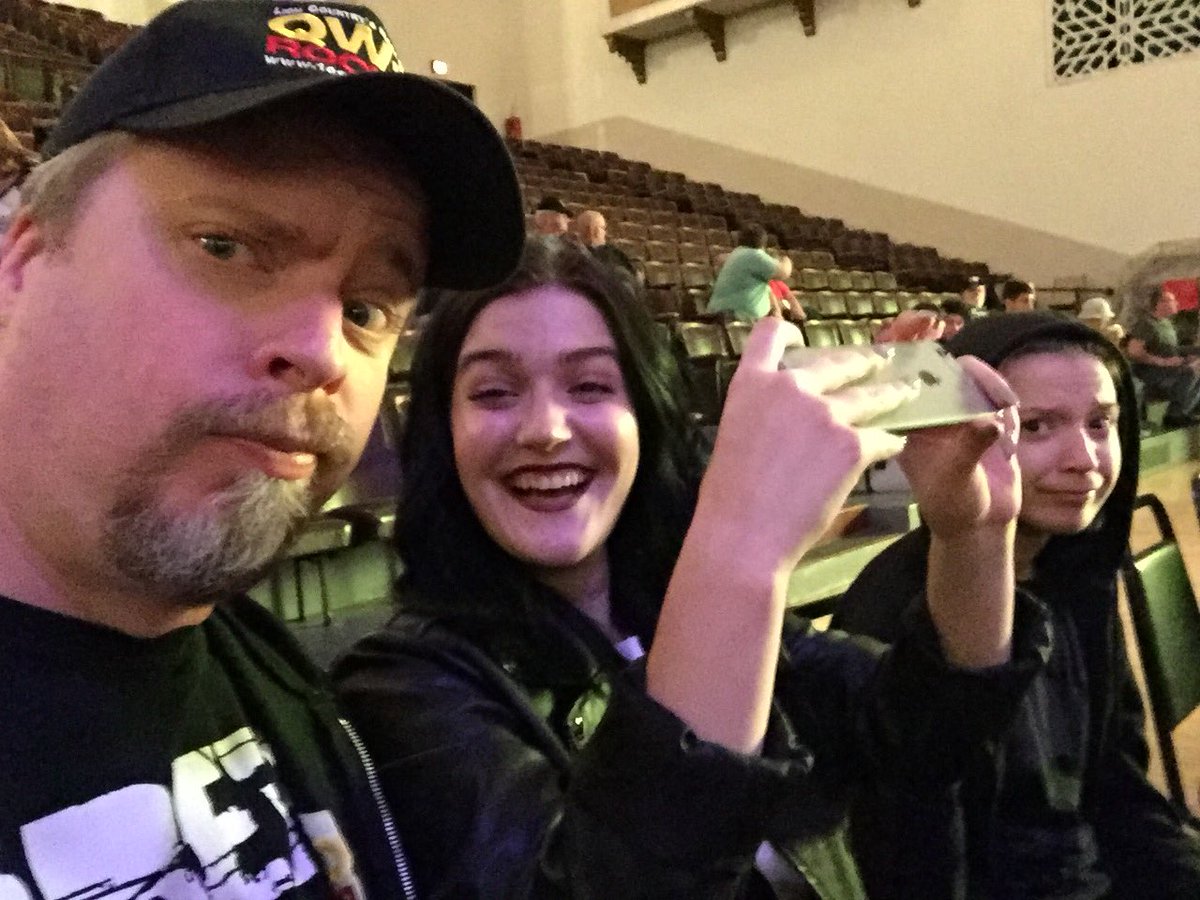 drewskirocks's tweet photo. #NXTAltoona DREW SHANNON IS IN THE HOUSE #phoenixpro https://t.co/GPIbbiB1bB