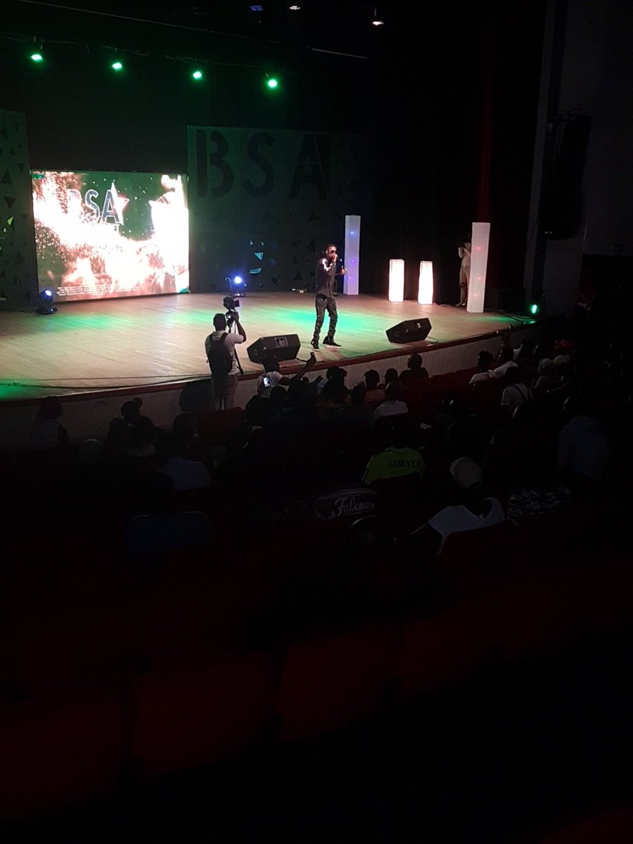 Aleumi23's tweet photo. @SoseyBoy #BeatStreetAwards #ChezMoiAuCongo #Urban242 #IFCCONGO https://t.co/R04ZGWMS7W