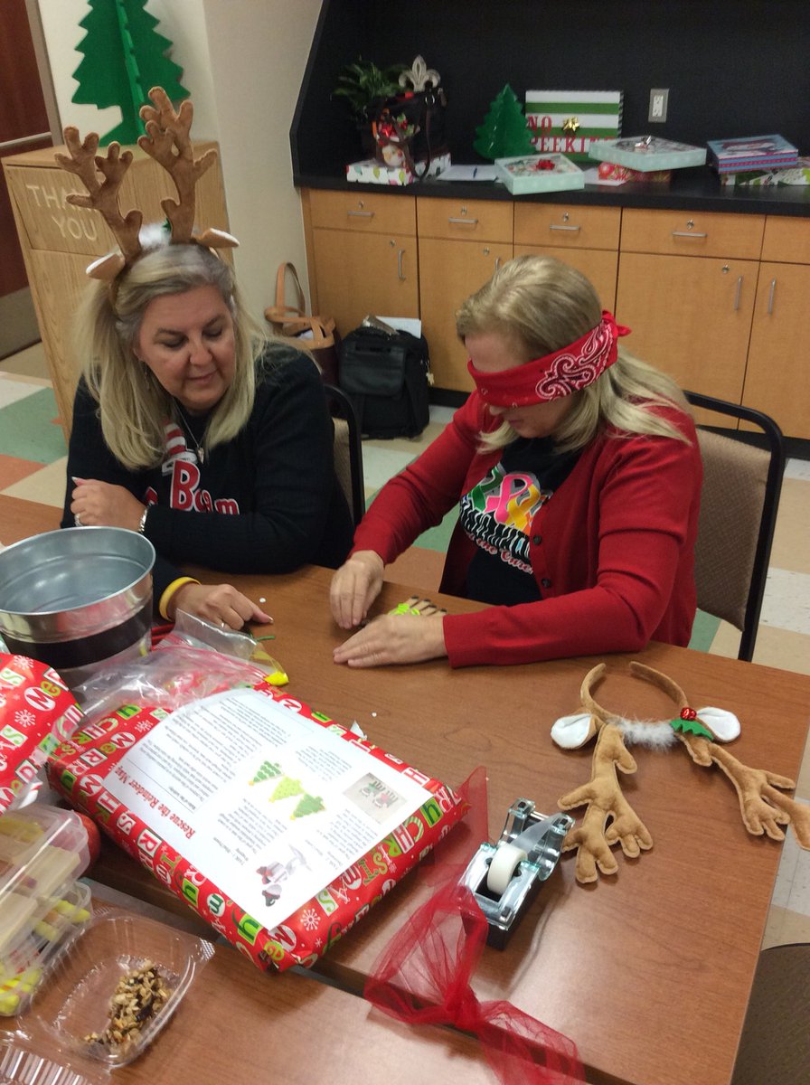 OHcisd's tweet photo. Cookies, Reindeer, and gifts were made at our Instructional Coach meeting! #ICHCISD https://t.co/il1kclHFJd