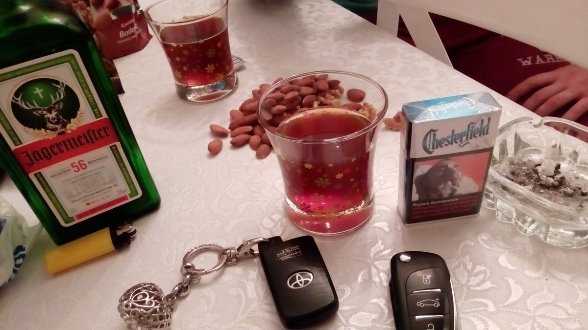 benay_34's tweet photo. İyi geceler dostlara . https://t.co/x90OHdPySd