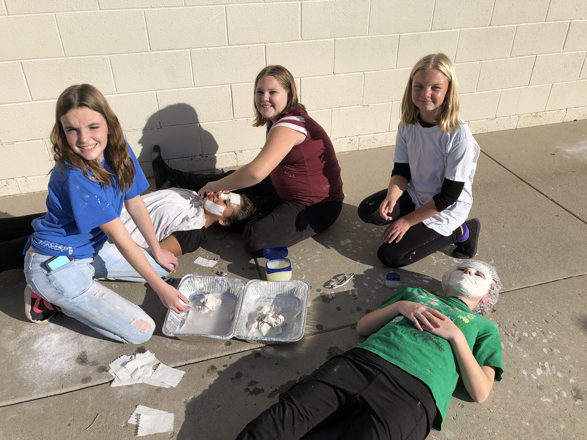 WayneLWorkman's tweet photo. Egypt Day with the 6th grade at Dayton Elementary. The death masks are looking great!  Thank you students, staff and parents! https://t.co/pMXTDGegYm