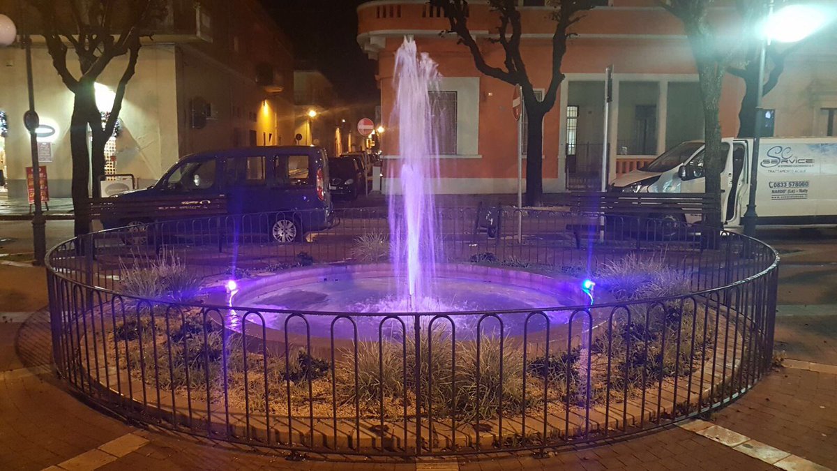 comunenardo1's tweet photo. La città di Nardò a sostegno del nascente polo pediatrico del Salento!
#Nardo #SoloXLoro https://t.co/NsK4gPZqjA
