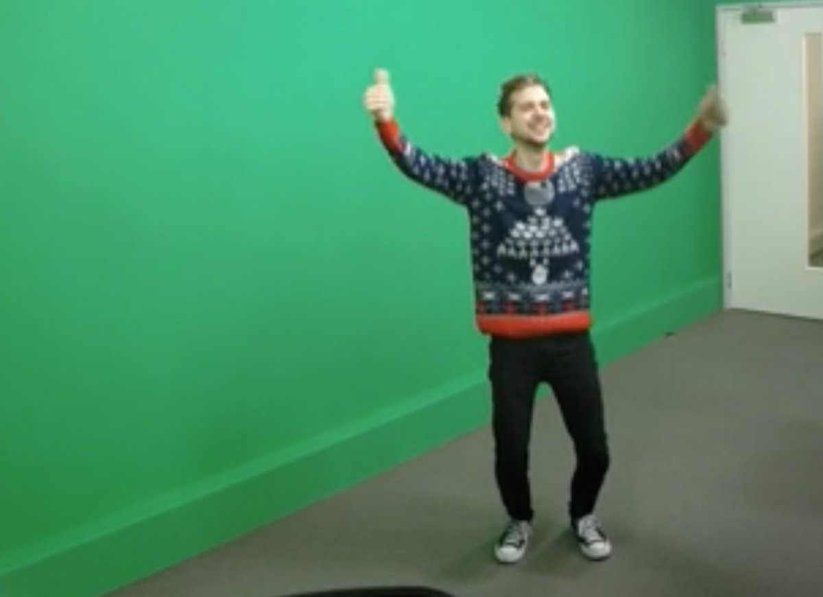 NoContextYOG's tweet photo. who let a lebanese child on the stream https://t.co/6P6qtf6id7