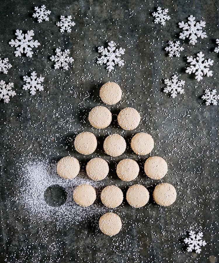 HandleDistrict's tweet photo. The first day of #12DaysofMidtown is here! Take part in the festivities by visiting #GingerElizabethChocolates for some holiday #macarons + #hotchocolate!
๐ท: @gingerelizabeth #visitsacramento #sacramento #handledistrict #exploremidtown https://t.co/fZUWLh1FLi