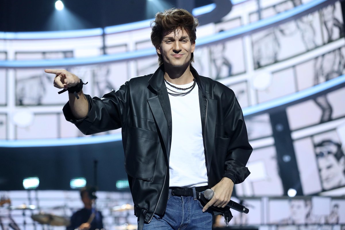 JoseIrunFoto's tweet photo. (2) @frandieli @TuCaraMSuena @Fuentes_Manel  #TCMS10 https://t.co/78ivvBy1tW