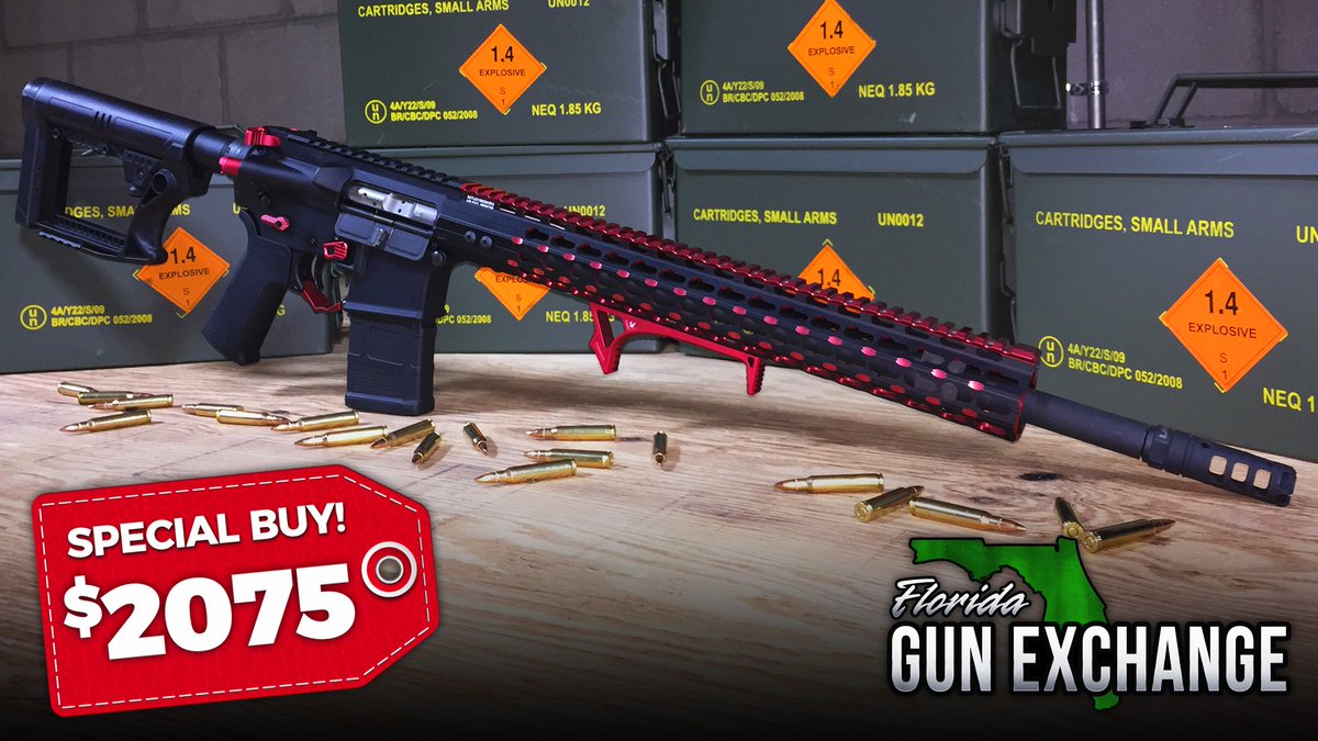 FLGX's tweet image. Check out this custom built Colt M4 Carbine on sale for $2075! Stop by our 14,000 sq ft Super Store and check it out for yourself! #colt #m4 #coltcarbine #coltcarbine556 #556nato #nato #rifle #custom #custombuild #2a #daytonabeach #ormondbeach #freedom #guns #merica #freedom