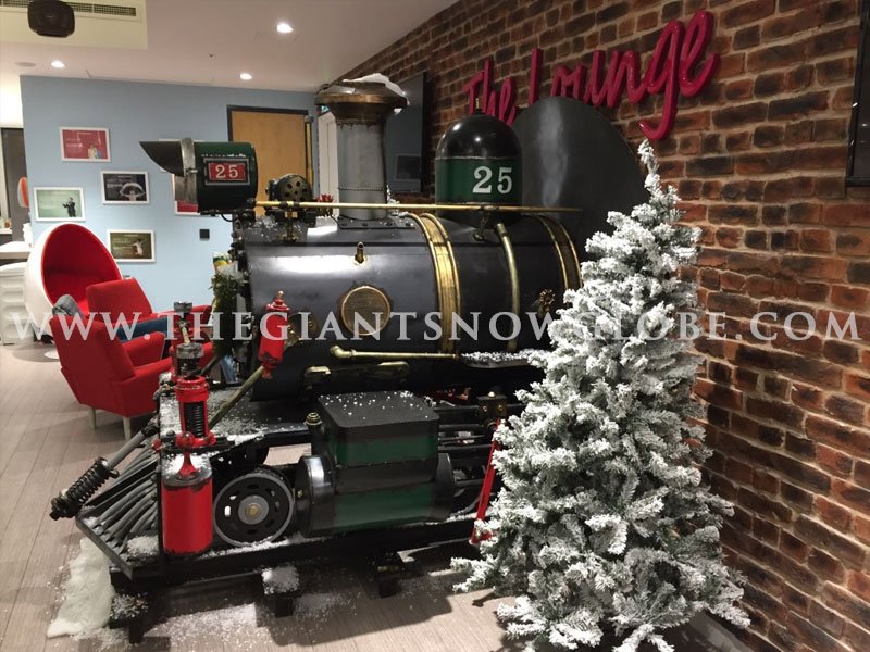 giantsnowglobe's tweet photo. Our NEW Polar Express Steam Train installed as a set display for a corporate client lounge #giantsnowglobe #thegiantsnowglobe  #christmasprops #christmasevents #eventpros #eventprofs #eventthemeing #themedprops #corporateevents #eventproduction #eventcoordinator #corporateevent https://t.co/tW1p4aWHsb