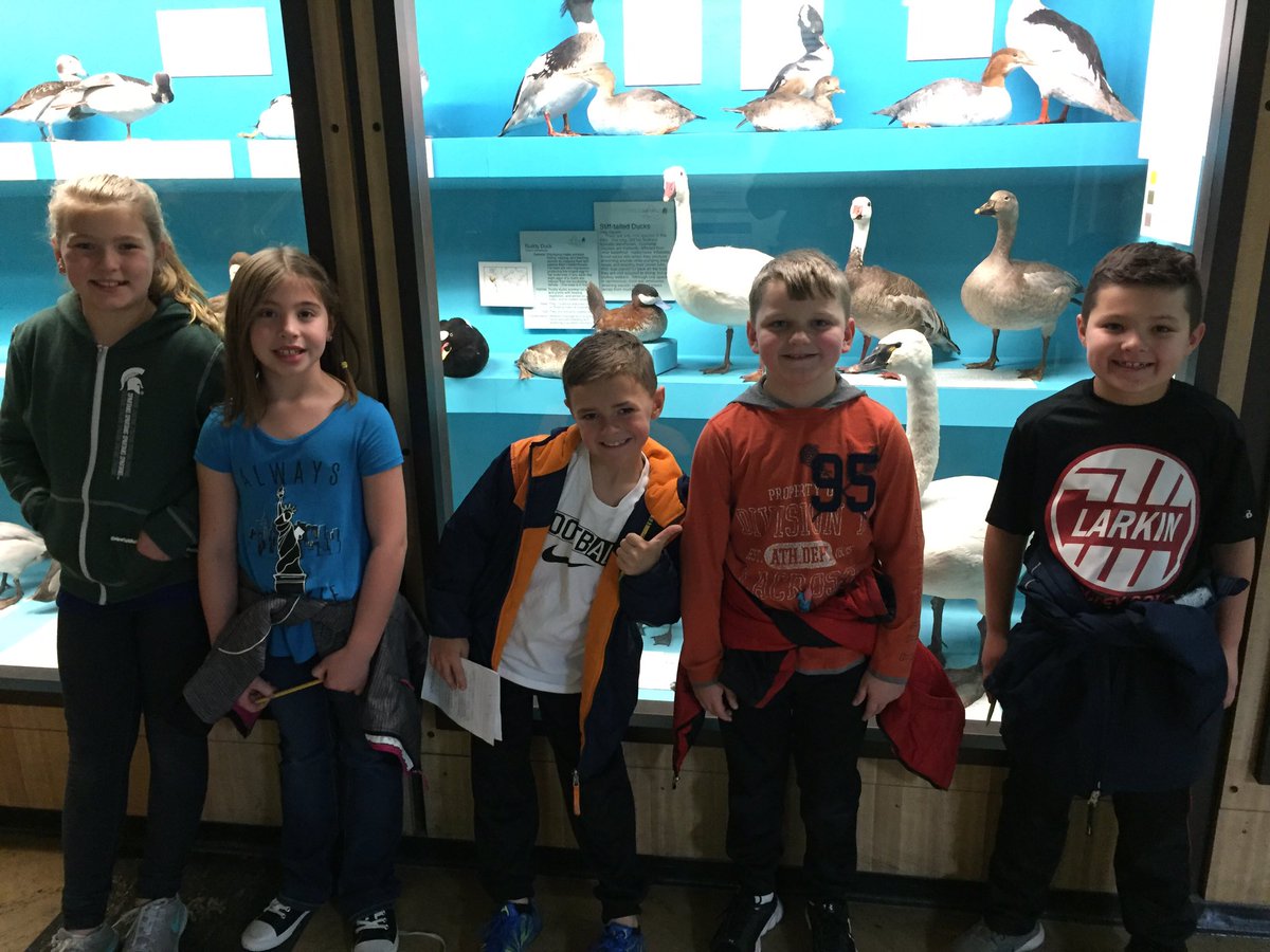 hewitt_mr's tweet photo. Ann Arbor Natural History Museum. We were able to learn about Animal Studies, Fossils, and the Moon Phases all in one trip. :) https://t.co/CEbXQRFZqs
