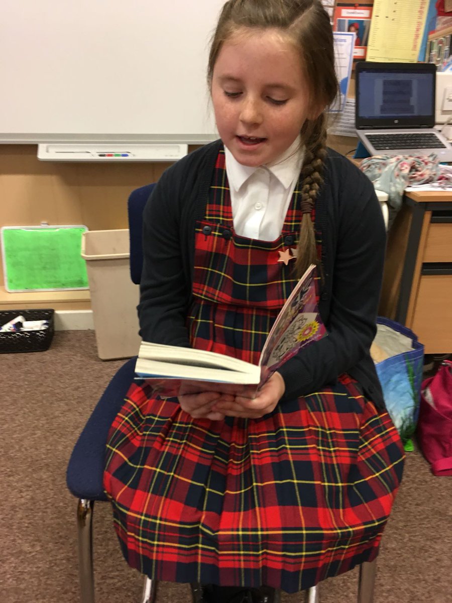 WBurghPrimary's tweet photo. P5a shared their stories and answered questions about their reading habits. #BookWeekScot #WillybugsRead https://t.co/qxr6Xz5rGn