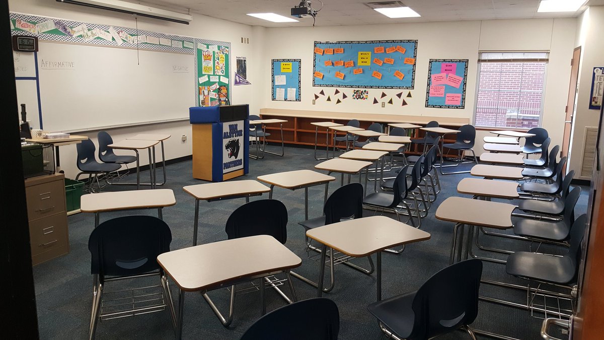 wetzelke83's tweet photo. Room 105 is ready for The Great Debates on Monday! Spectators welcome! #vahspride #vahseng2 https://t.co/z0Wp8wnPoY