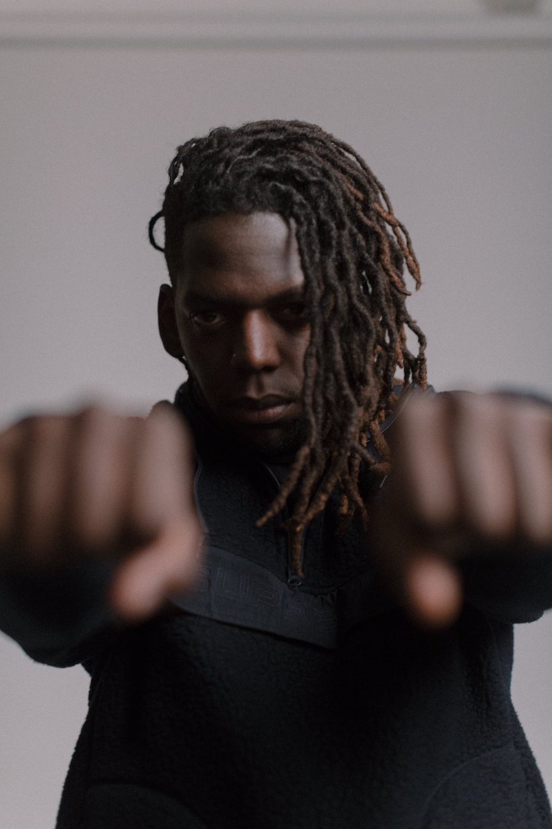 VisualsByPierre tweet media